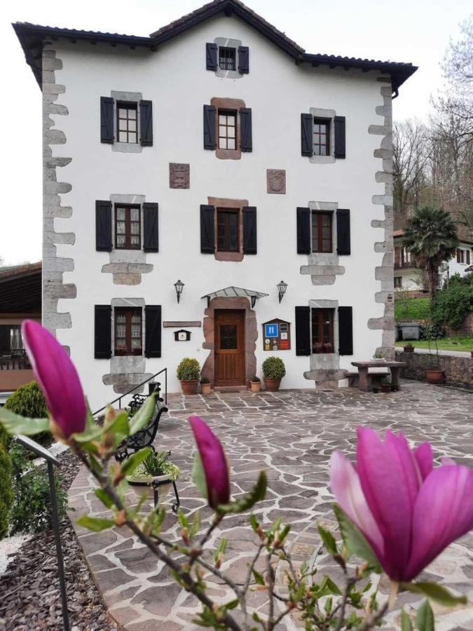 Hotel Rural Irigoienea Urdax Екстериор снимка