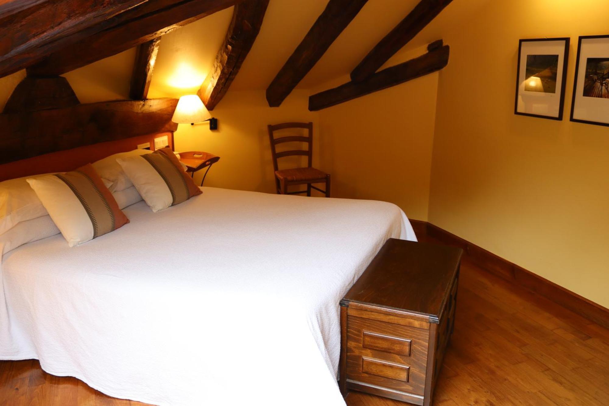 Hotel Rural Irigoienea Urdax Екстериор снимка