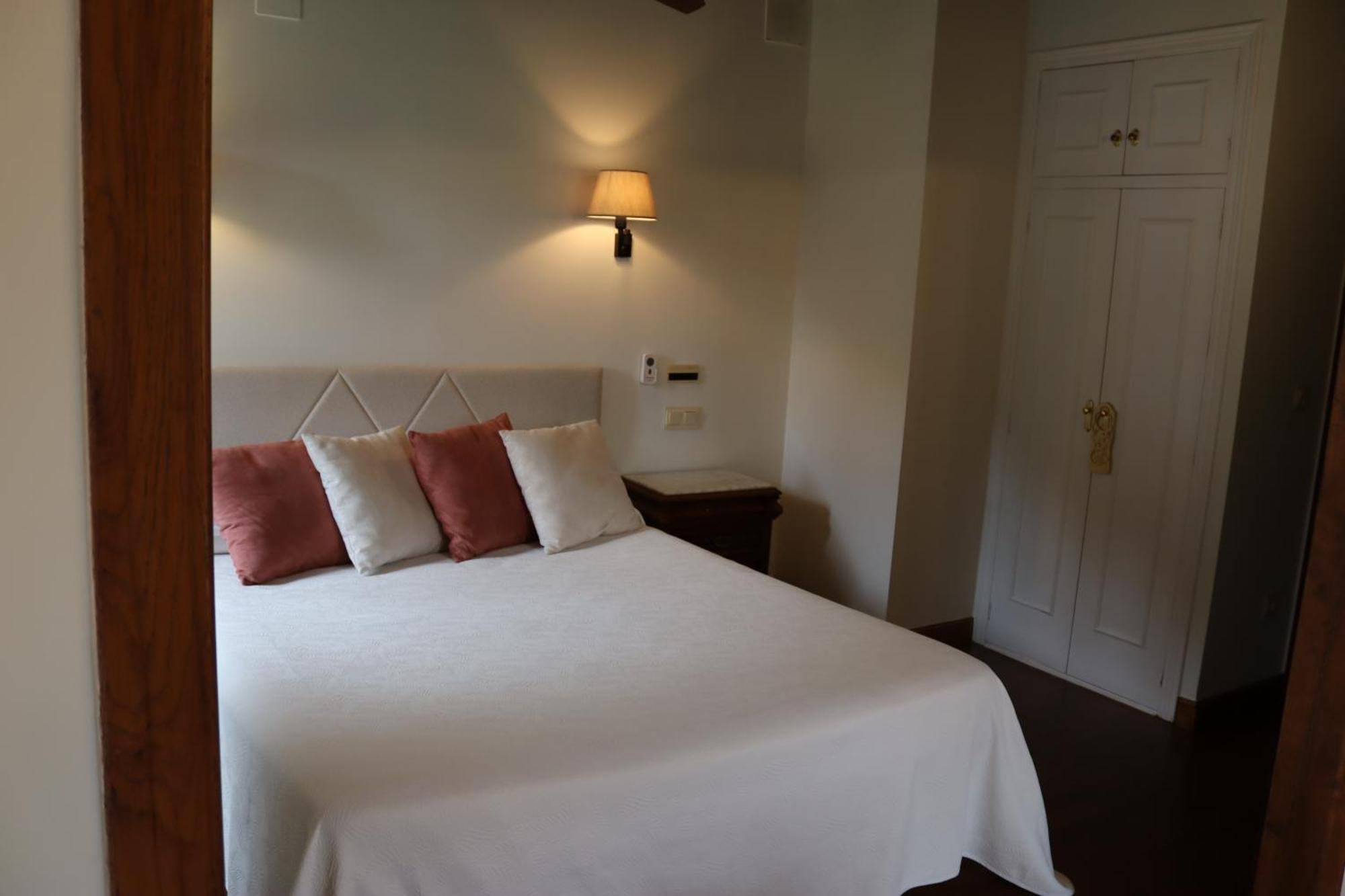 Hotel Rural Irigoienea Urdax Екстериор снимка