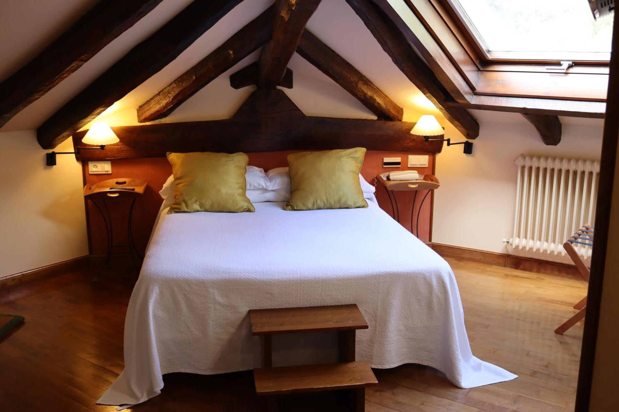 Hotel Rural Irigoienea Urdax Екстериор снимка