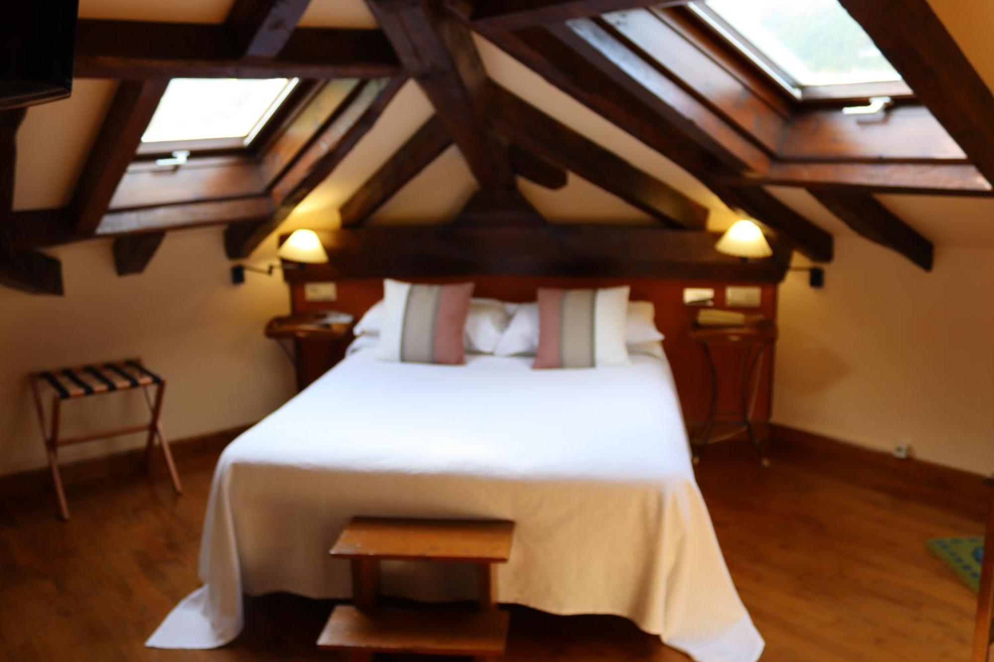 Hotel Rural Irigoienea Urdax Екстериор снимка