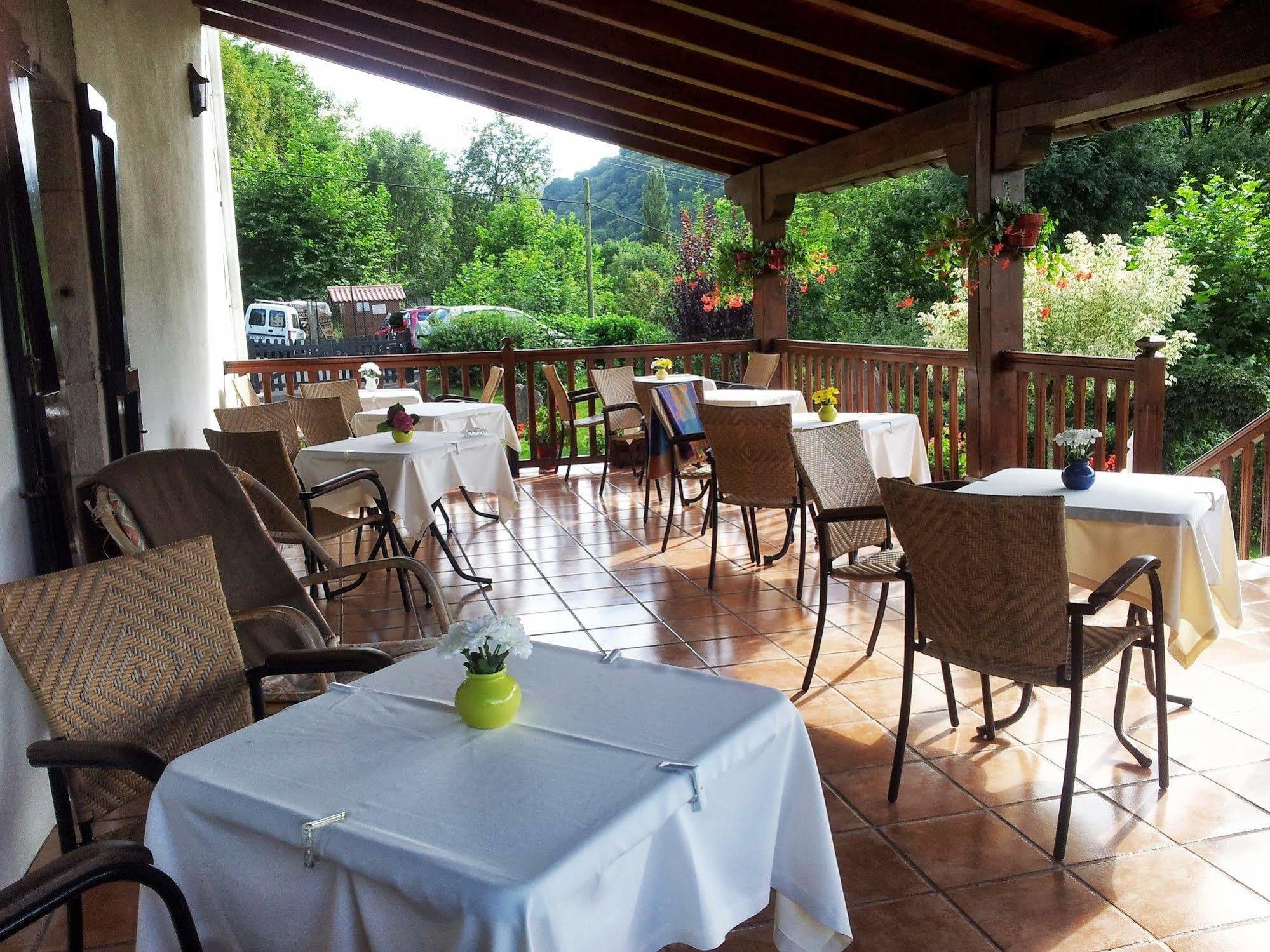 Hotel Rural Irigoienea Urdax Екстериор снимка